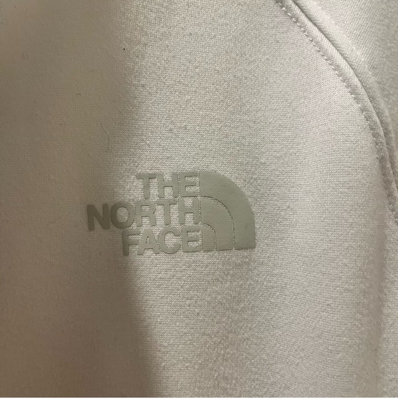 The North Face White Zip Jacket Lightweight Athleisure Outdoor Hiking Travel - Picture 4 of 16
